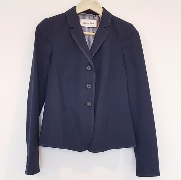 Aritzia SUNDAY BEST Navy Blazer 2 - Picture 2 of 7